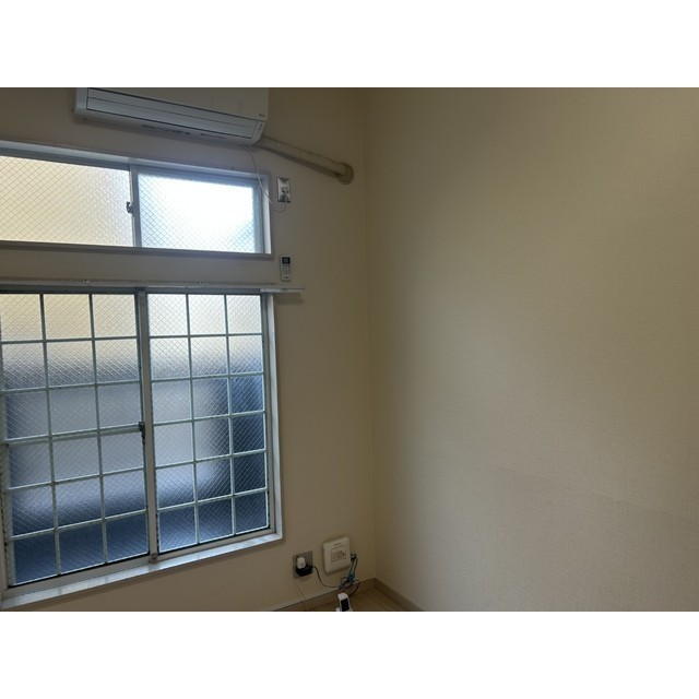 ライトサーム久米川110号室 リビング