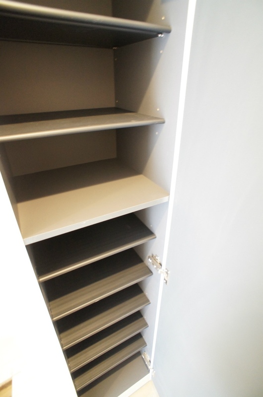 リブリ・横浜西1階 収納