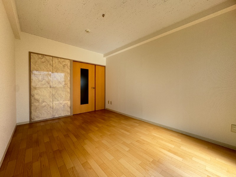 パールハイツ立川 洋室！