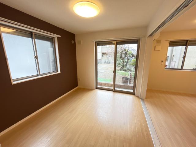 クリサンテーム 洋室