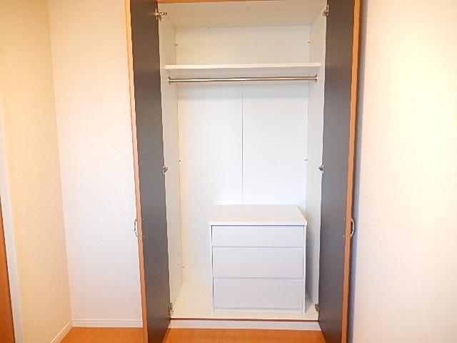 ライジング・サン クローゼット