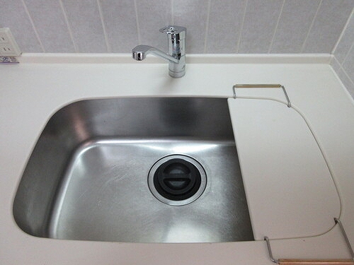 レクセル鶴川 流し台　※2021年9月撮影