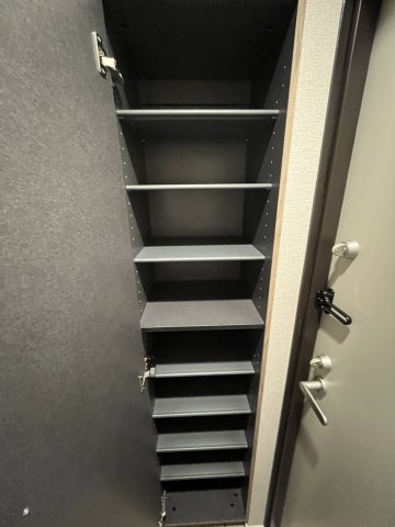 アルティザ氷川台0403号室 収納