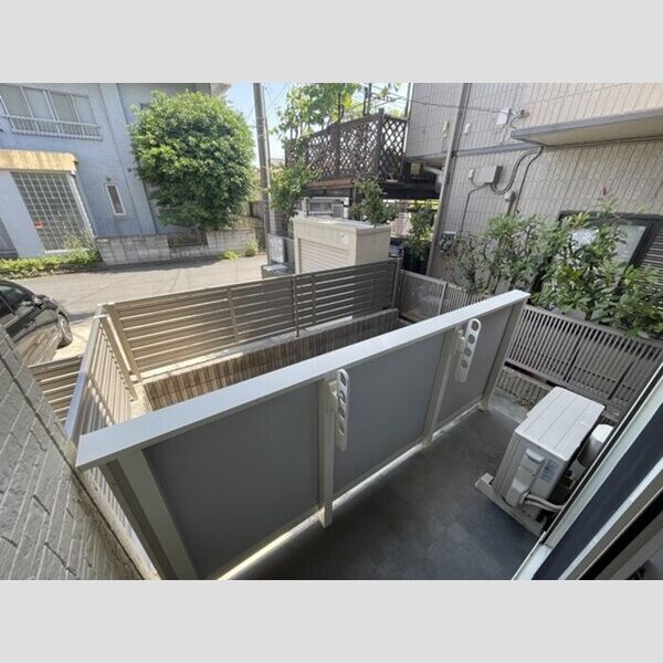 ミラリオ105号室 専用庭あり