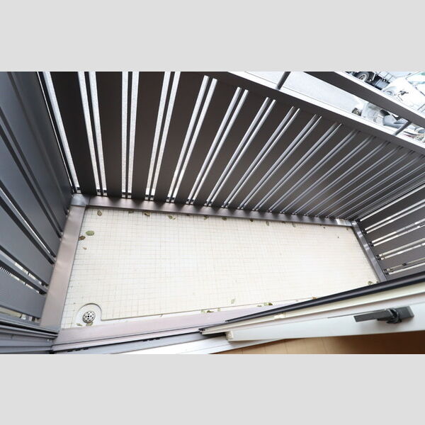 ファースト キャロベリー103号室 バルコニー