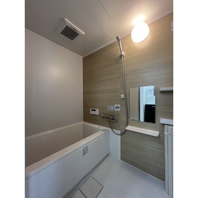 ヒルズヴァンベールD棟3階 同建物別部屋の参考画像