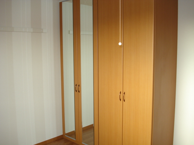 フリージャー茅ヶ崎202号室 収納