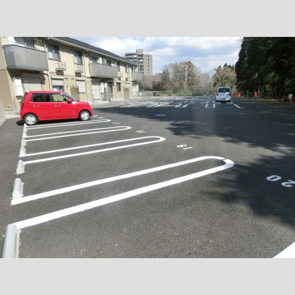 サウスヒルズ　Ⅰ 駐車場