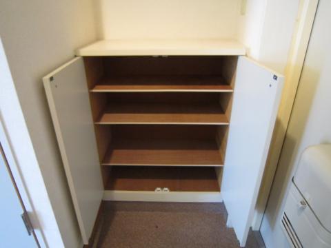 グリーンハイツ砂川 収納