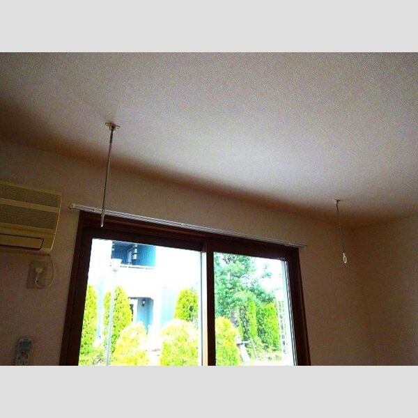 ベネツォーネ　B102号室 室内物干し