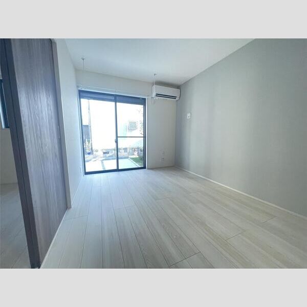 リーブルファイン足立南花畑1階 リビング