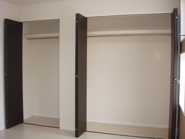 グランパ203号室 洋室6.1帖クローゼット