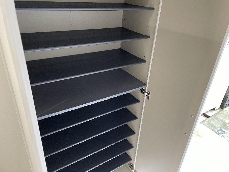 Ｉｎｆｏｇｌｉａ　Ｂｒｅｚｚａ1階 玄関