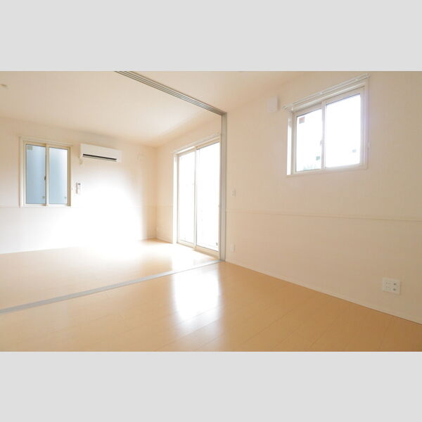 グリーンパーク 洋室・リビング