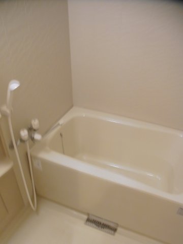 キャロンコート横浜 ※別号室の参考写真です(現況優先・仕様違いの場合あり)