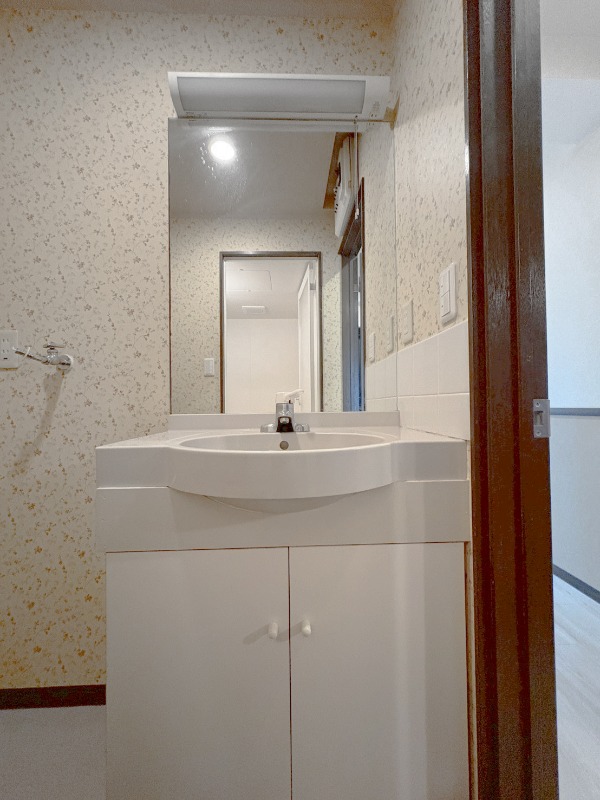 アパートメントカヤ田園調布2階 洗面