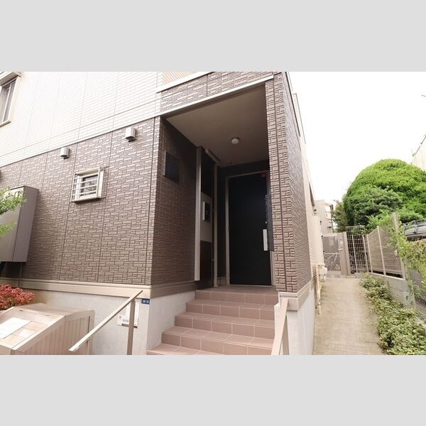 monad SASAZUKA オートロックエントランス