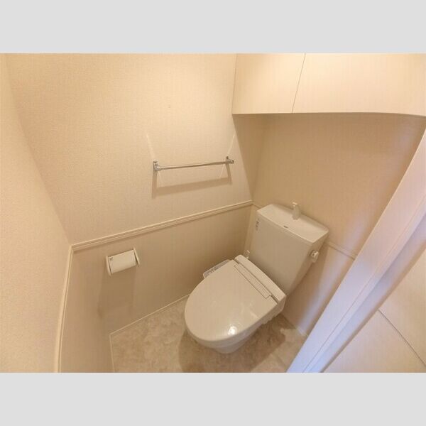 アルバ・グラート　B105号室 同建物別部屋の参考画像