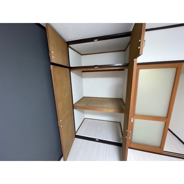 ちとせハイム202号室 内観