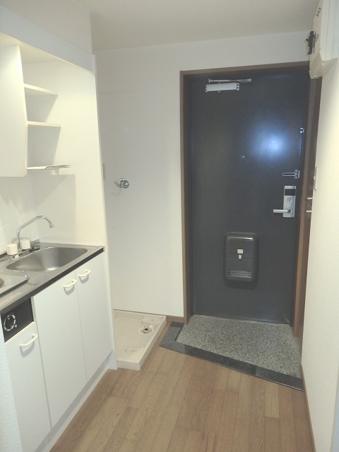 グランピーノ妙典(D-013)4階 玄関