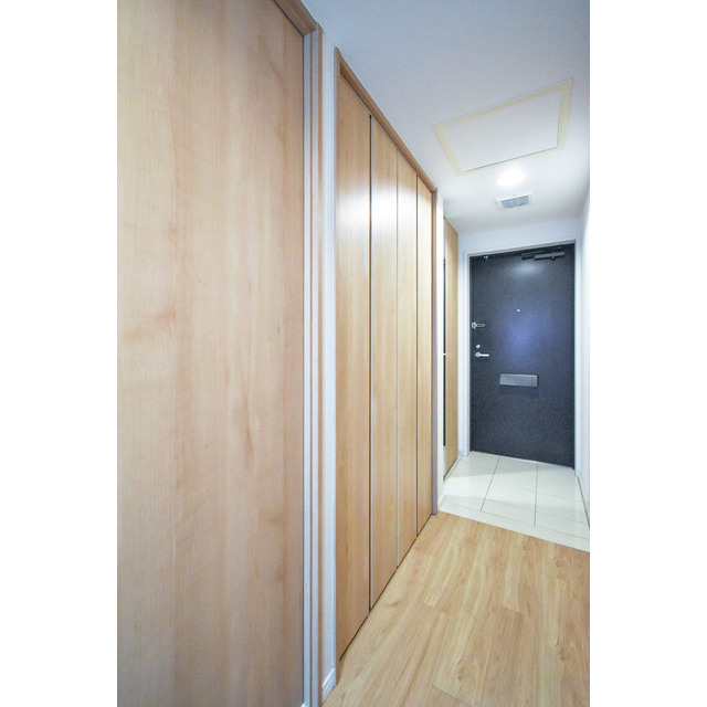 オーパスホームズ白山0701号室 内観