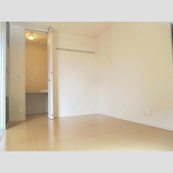 サンベルテ　Ⅵ203号室 洋室