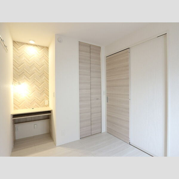 フォレスト中央林間102号室 洋室