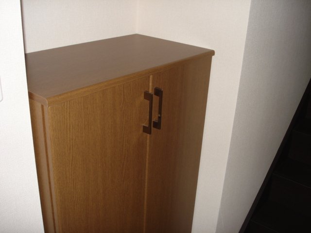 アクアマリン201号室 下駄箱