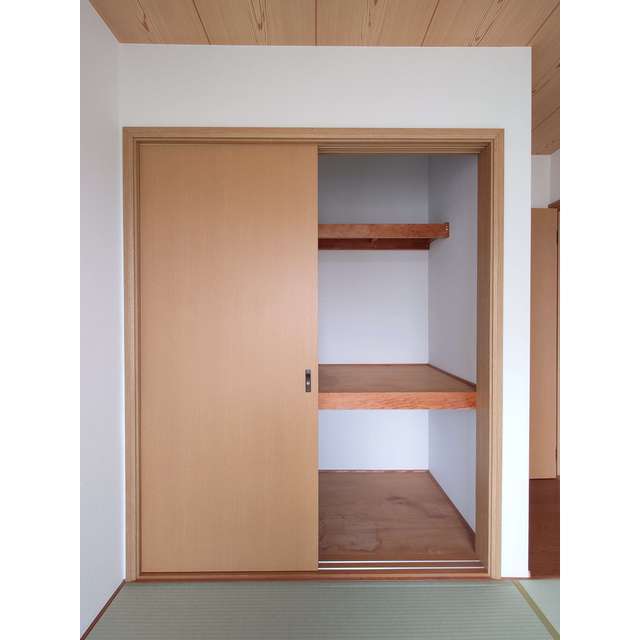 フェリース中根 和室