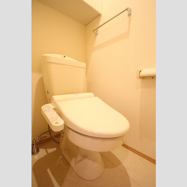 グランポルテ美園　A101号室 温水洗浄便座