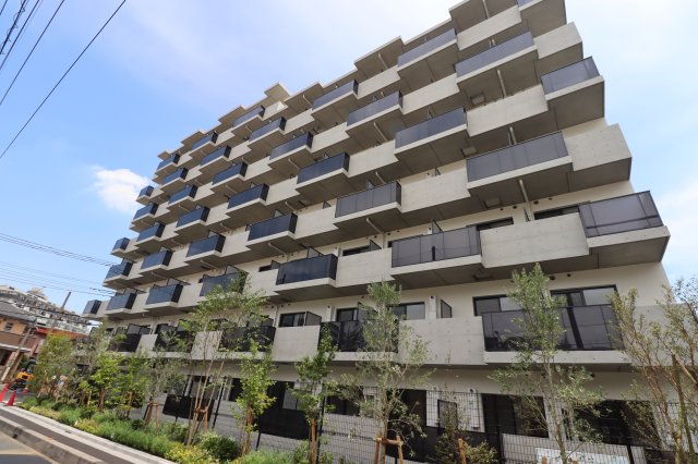 ＧＥＮＯＶＩＡ川口元郷の外観画像