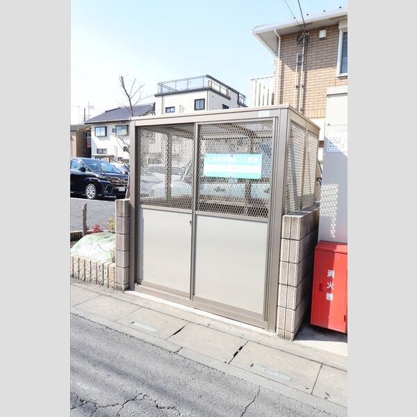 プティヴィラージュ　Ⅵ ゴミ置き場