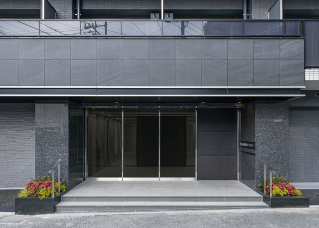 ガーラ・ステーション横浜保土ケ谷7階 清潔なエントランスです