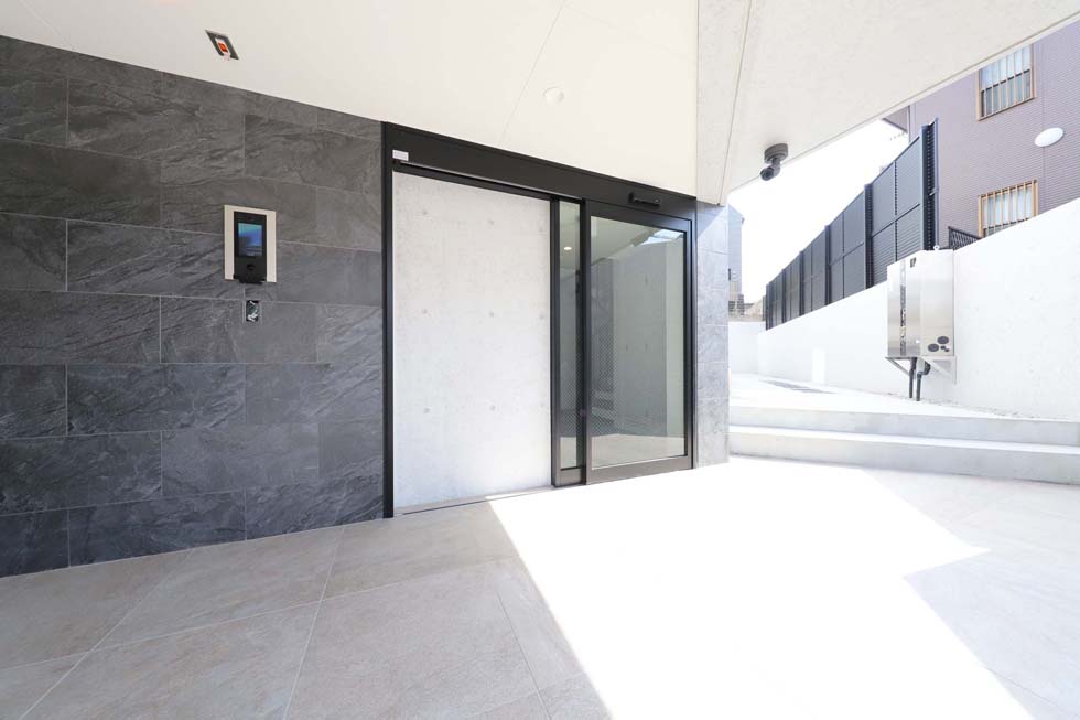 MIND　KUGAYAMA1階 外観