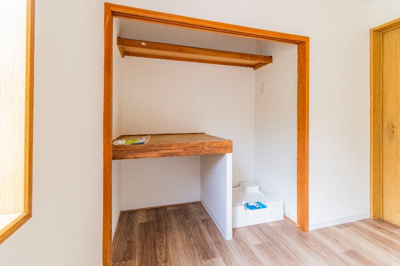 ガーデン三ケ島 内観