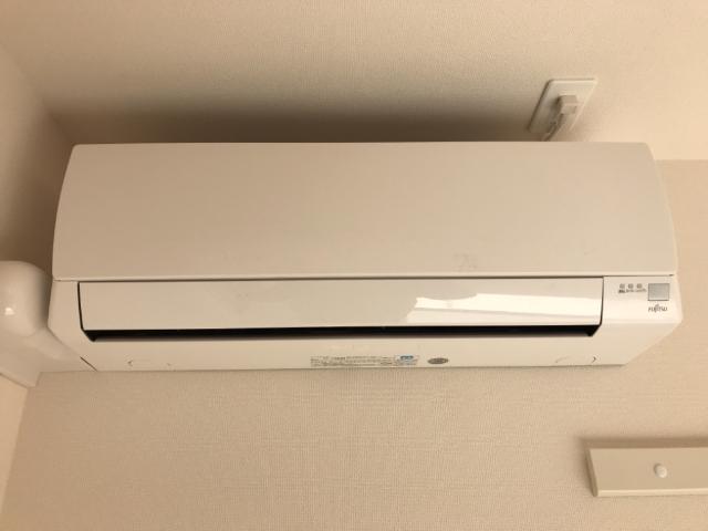 グランコンフォート（Grand Confort)103号室 エアコン