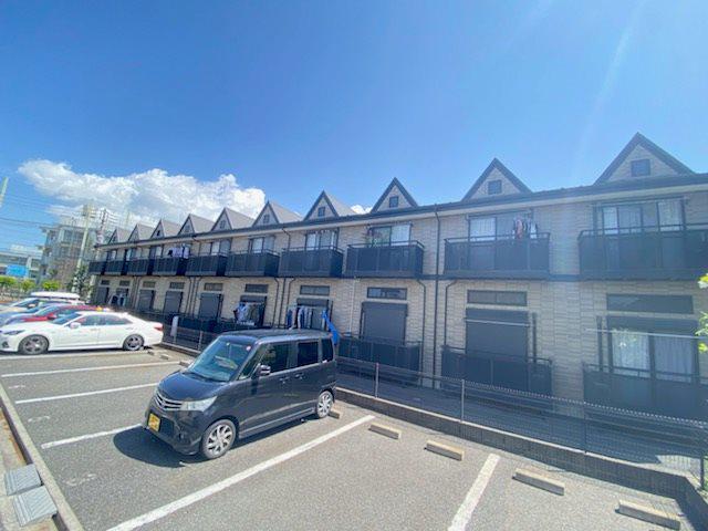 クレール三原台 駐車場