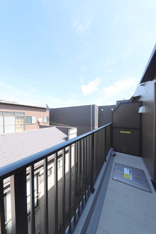 レンティーヴァ綾瀬2階 内観