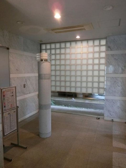 アクシルコート東中野 エントランス