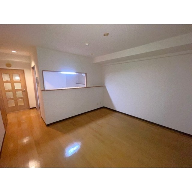 壽ビル503号室 リビング