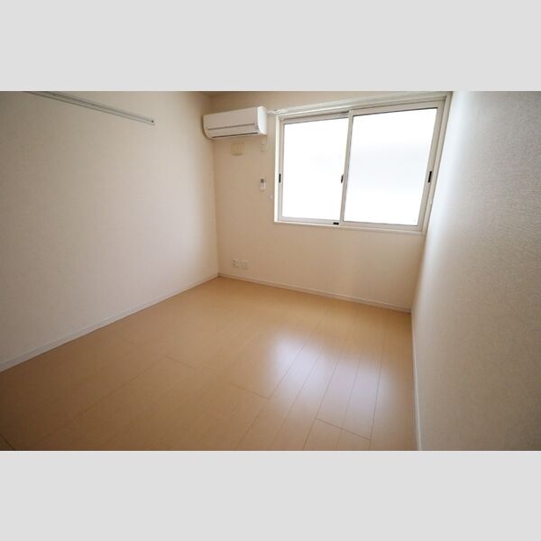 リビングタウン登戸106号室 洋室