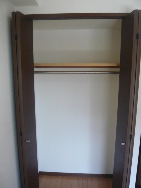 リクレイシア八丁畷3階 収納