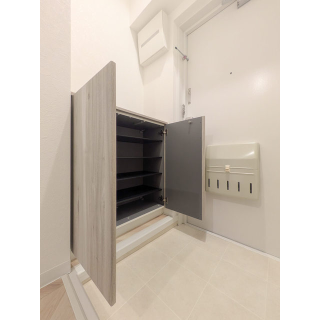 折井コーポ102号室 内観