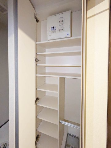 AZEST阪東橋Ⅱ302号室 AZEST阪東橋Ⅱ