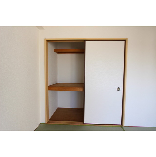 カサグランデ湘南303号室 内観