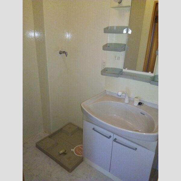 リビングタウン入間川　A 洗面所