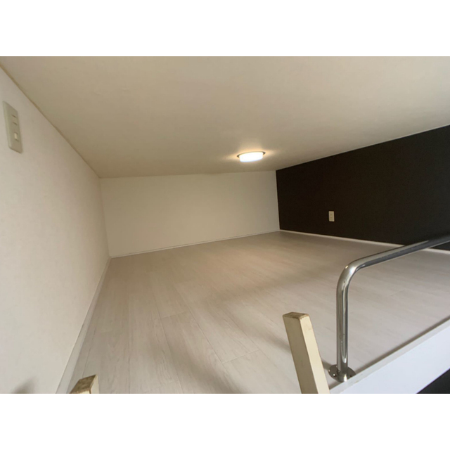 アルメニア133号室 内観