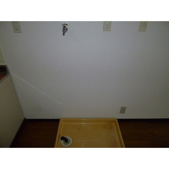 エンゼルフラッツ0105号室 同建物別部屋の参考画像