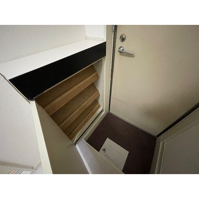 ミモザ102号室 内観