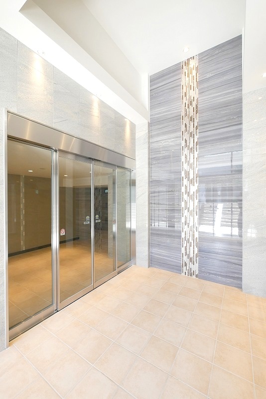 PREMIUM CUBE 新宿中井3階 外観